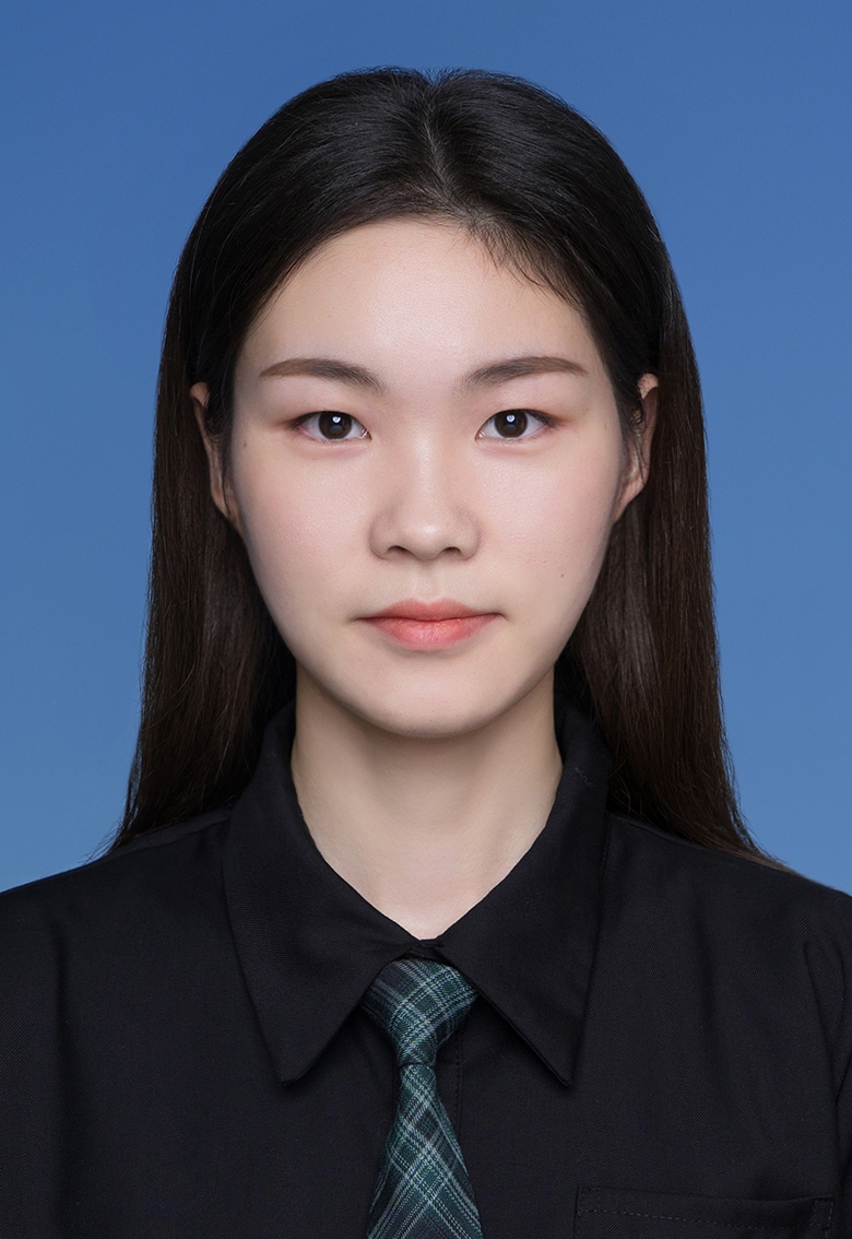 冯晓艺.jpg 冯晓艺.jpg